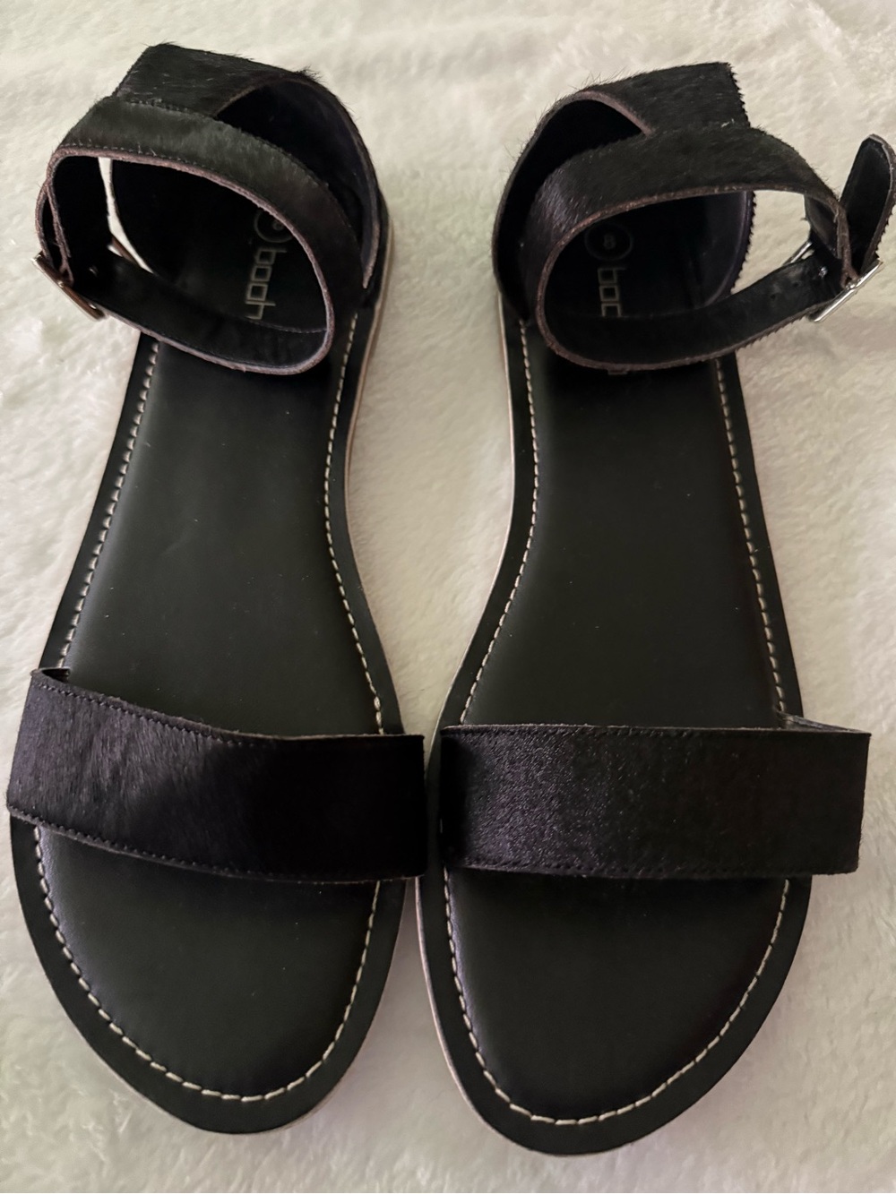 NWOT Black Boohoo Ankle Strap Flat Sandals Size 8 new Without Box
